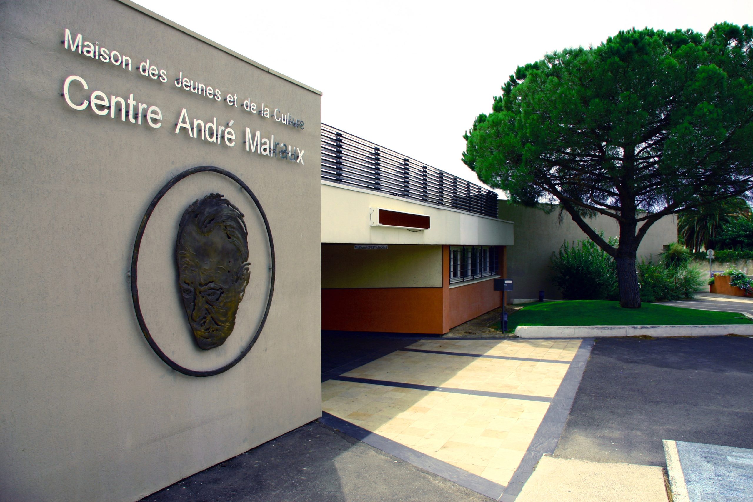 La MJC fête la science – Corail et littoral : un océan des savoirs !