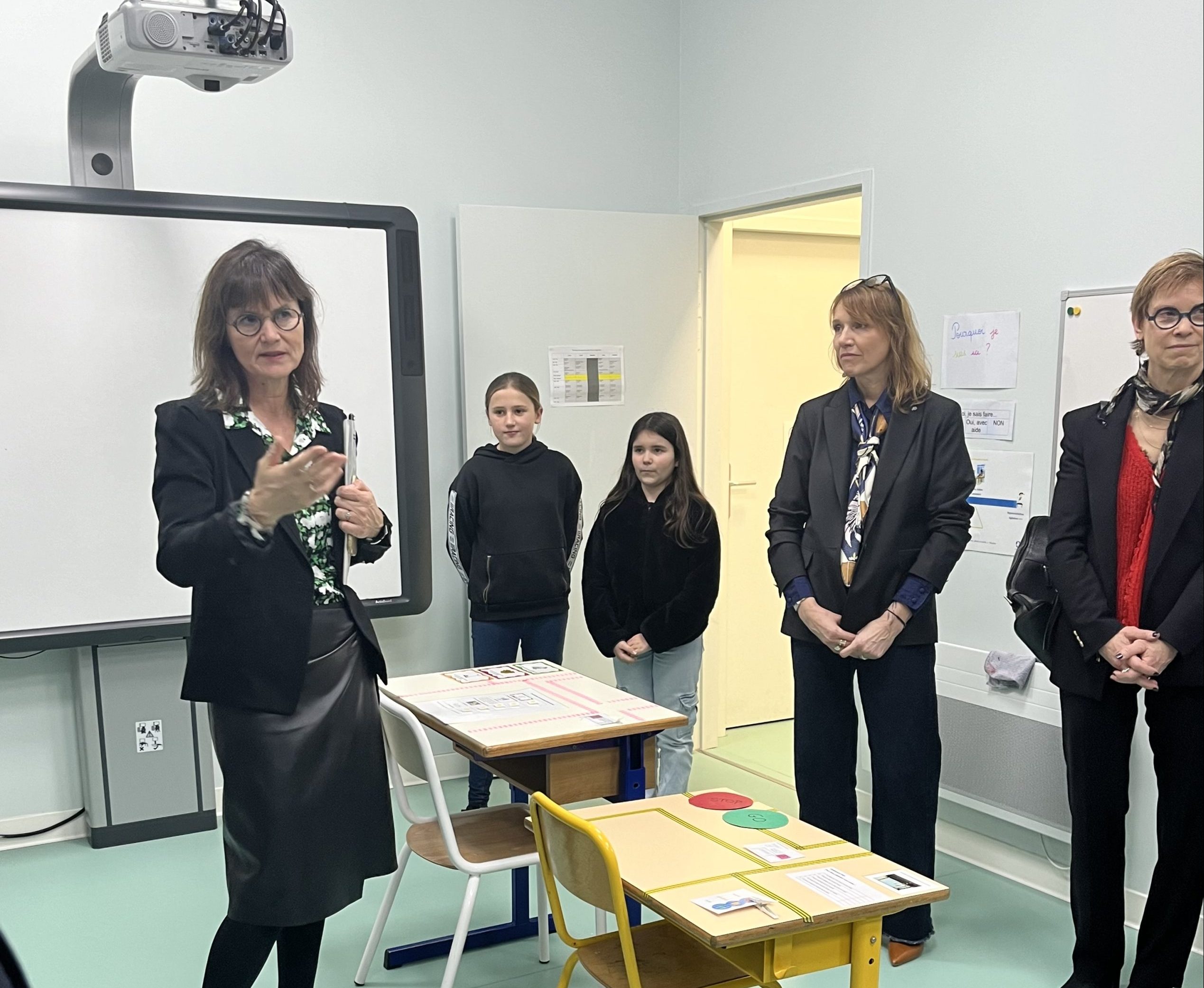 La Rectrice de l’Académie de Montpellier salue les avancées du Dispositif d’Auto-Régulation (DAR) à l’école Jean-Moulin